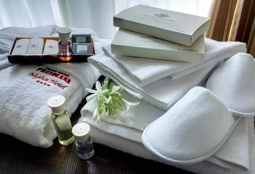 Superior Kolmen Hengen Huone, Grand Hotel Presolana