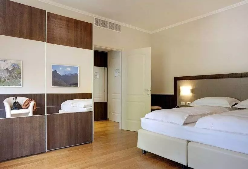Superior-huone, Grand Hotel Presolana