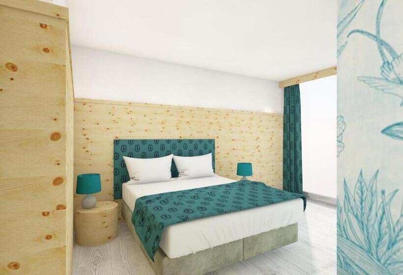 סוויטה משפחתית, Majorka