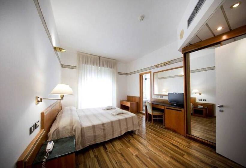 Standart Oda, Marina Bay