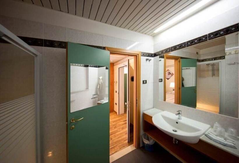 Standart Tek Kişilik Oda, Marina Bay