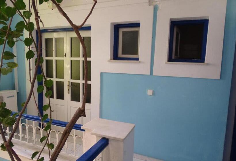 Escritório Estándar, Mariona