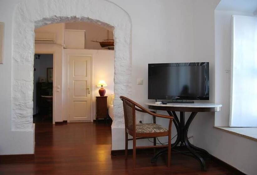 ベーシックトリプルルーム, Miranda