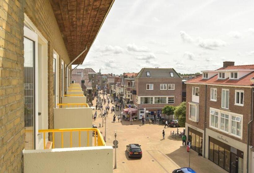 اتاق استاندارد سه نفره, Noordzee