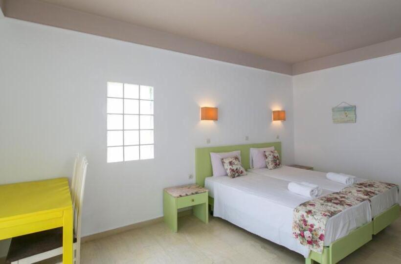 Трехместный Номер Базовый, Pelagia Bay