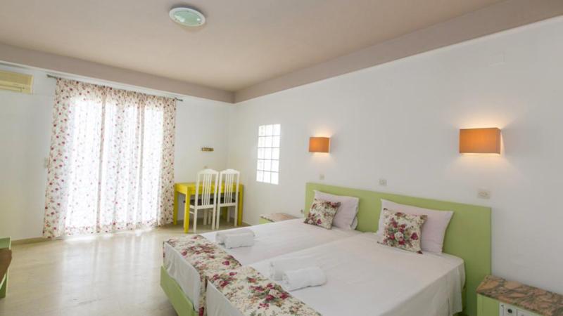 Номер Стандарт, Pelagia Bay