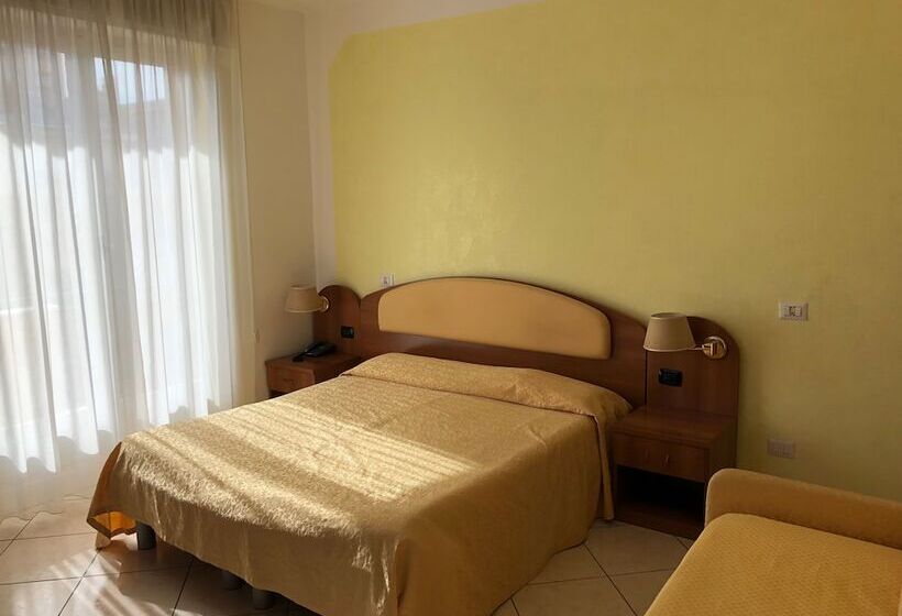 غرفة قياسية, Solidago