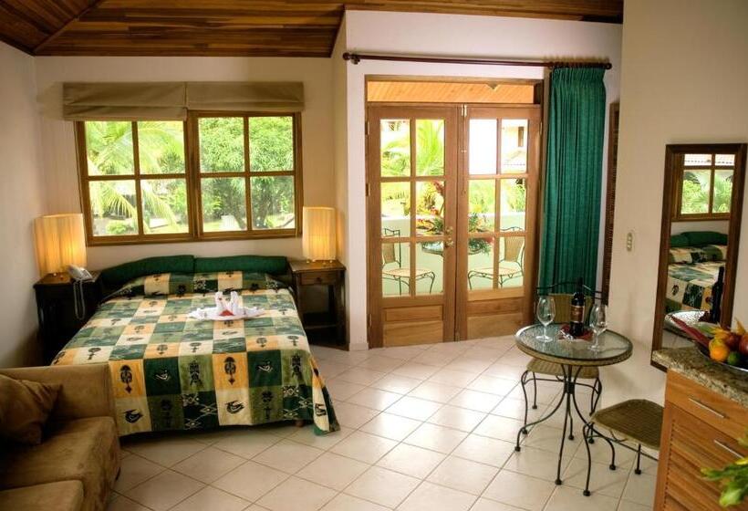 جناح جونيور, Villa Del Sueno