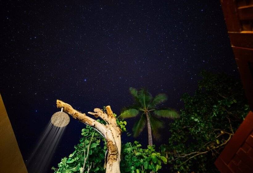 Бунгало Стандарт 2 Спальни, Yasawa Island Resort