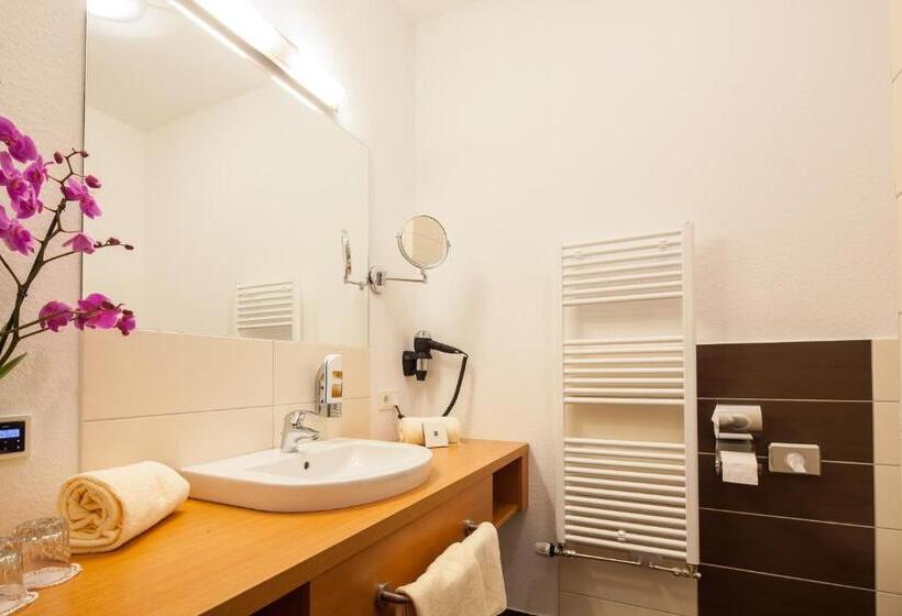 اتاق استاندارد, Moin Hotel Cuxhaven