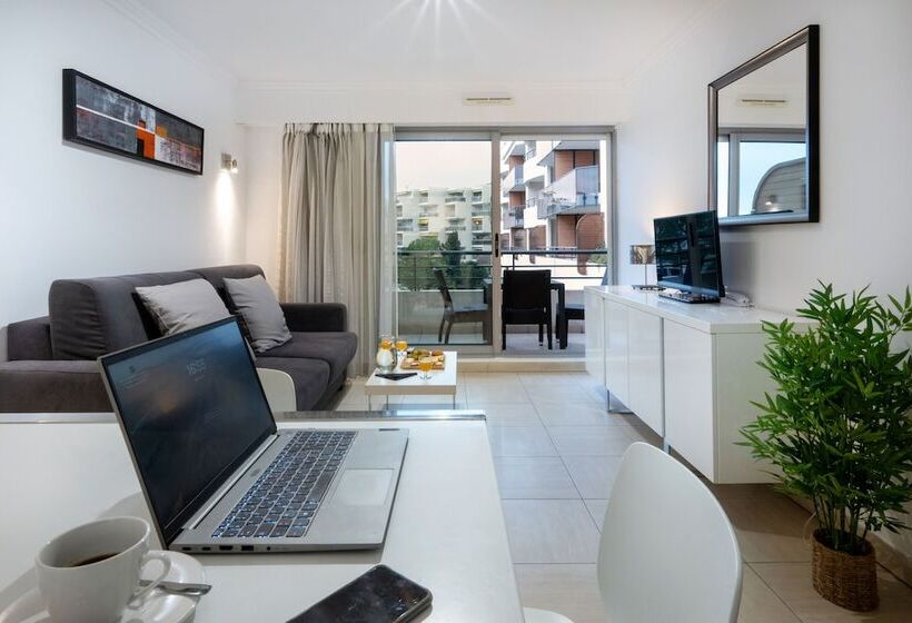 Апартаменты 1 Спальня, Nemea Appart Hotel Le Lido Cagnes Sur Mer