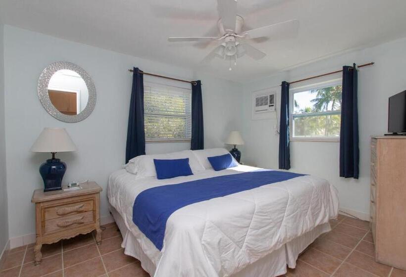 Люкс, Sunset Cove Beach Resort