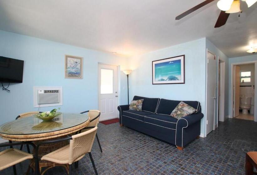 Suite, Sunset Cove Beach Resort