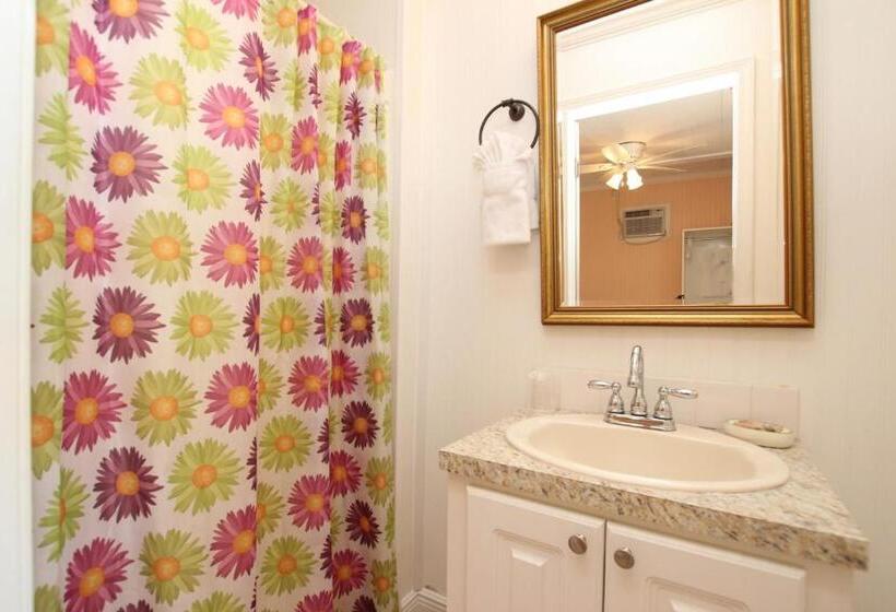 Номер Стандарт, Sunset Cove Beach Resort