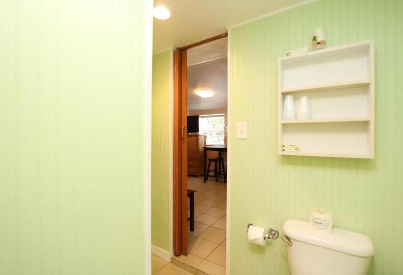 Хижина, Sunset Cove Beach Resort