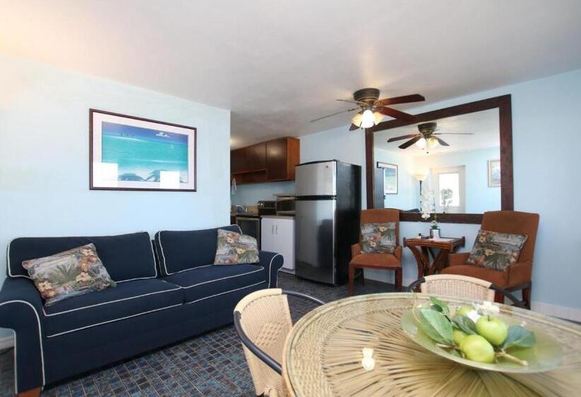 Suite, Sunset Cove Beach Resort