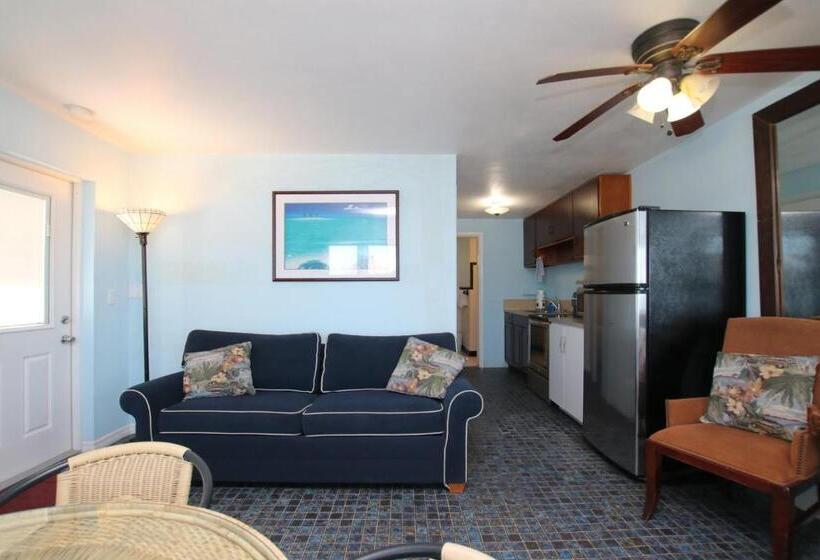 Suite, Sunset Cove Beach Resort