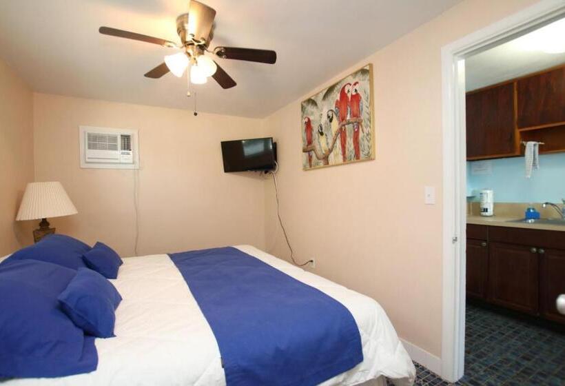 Suite, Sunset Cove Beach Resort