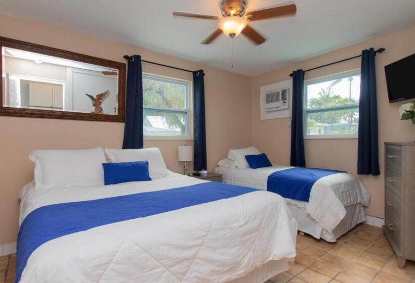 Suite, Sunset Cove Beach Resort