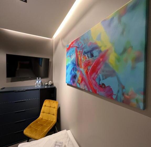 اتاق استاندارد با سرویس بهداشتی مشترک, Comfort Hostel Klaipeda