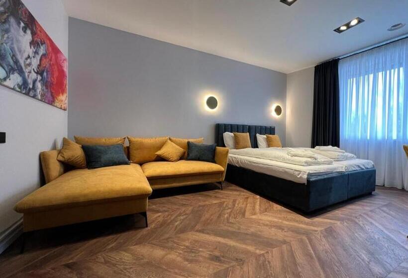 اتاق کلاسیک سه تخته, Comfort Hostel Klaipeda