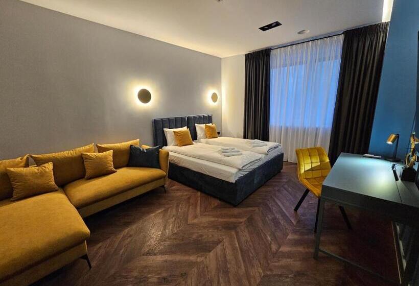 اتاق کلاسیک سه تخته, Comfort Hostel Klaipeda