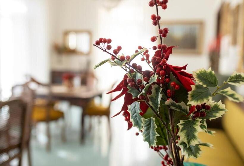 اتاق استاندارد با وان آب گرم, Il Palazzo Luxury Home & Event