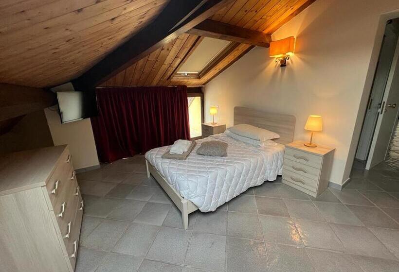 اتاق استاندارد چهار تخته, Il Palazzo   Luxury Home & Event