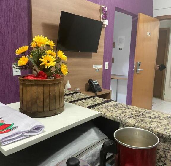 آپارتمان 1 خوابه, Golden Dolphin Grande