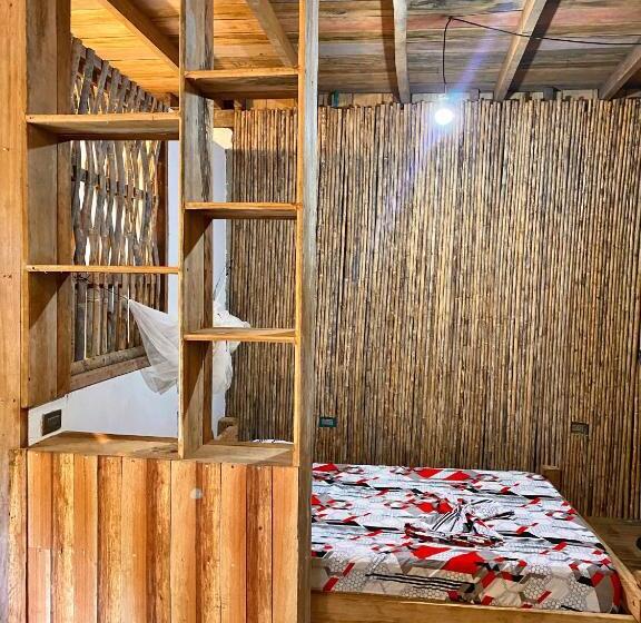 디럭스 패밀리 룸, Utria Hostel