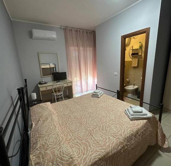 اتاق استاندارد چهار تخته, B&b Emmanuel