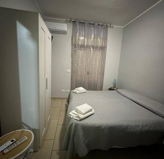 Standard room with outdoor bath, B&b Emmanuel