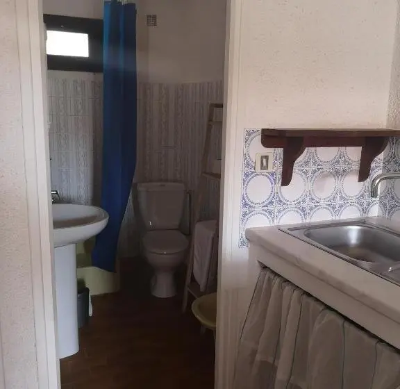 استودیو خانوادگی, Motel Logis D Abartello