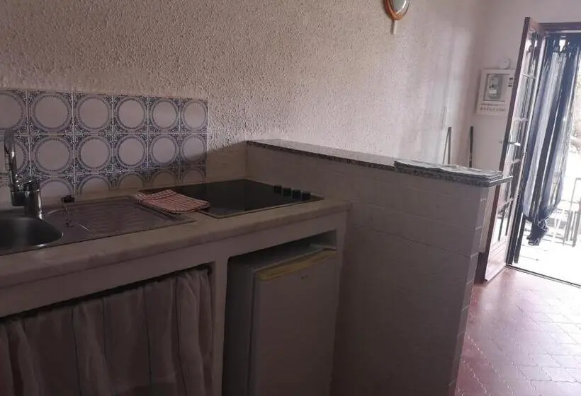استودیو خانوادگی, Motel Logis D Abartello