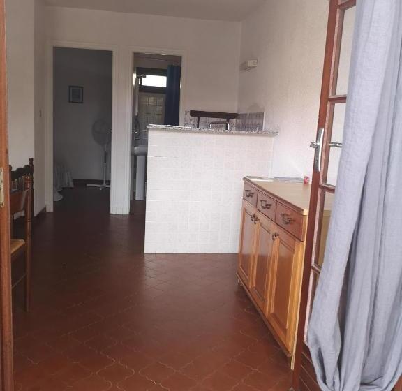 家庭工作室, Motel Logis D Abartello