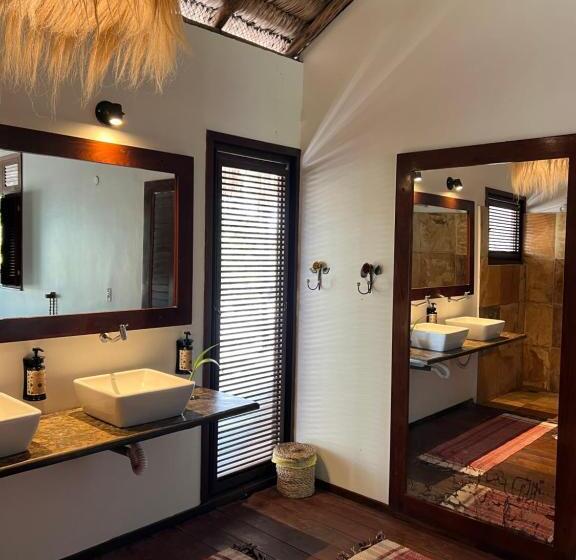 חדר סטנדרט נוף לים עם מרפסת, Casa Camurupim