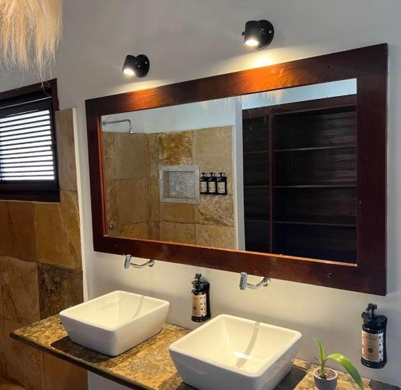 חדר סטנדרט נוף לים עם מרפסת, Casa Camurupim