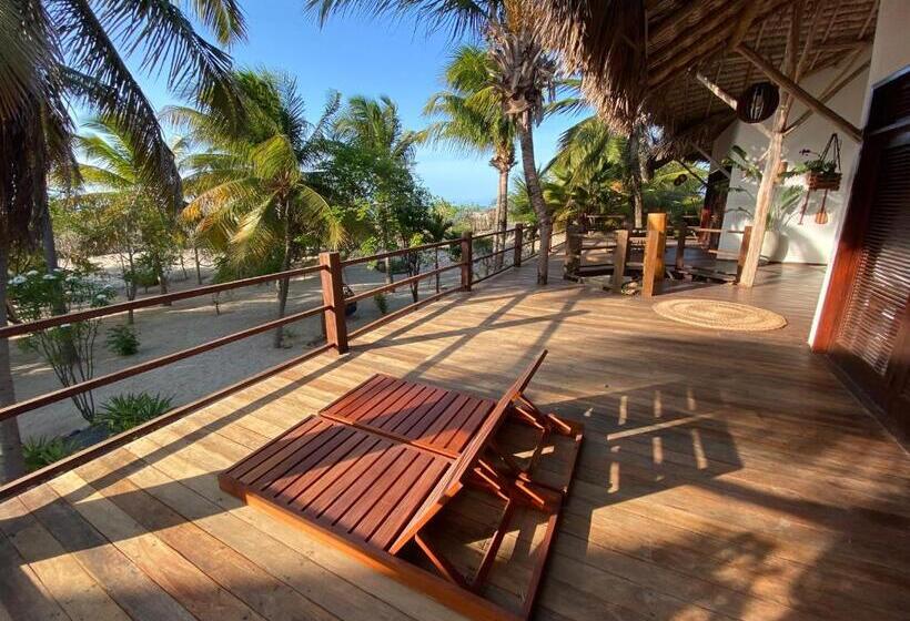 חדר לארבעה סטנדרטי עם מרפסת, Casa Camurupim