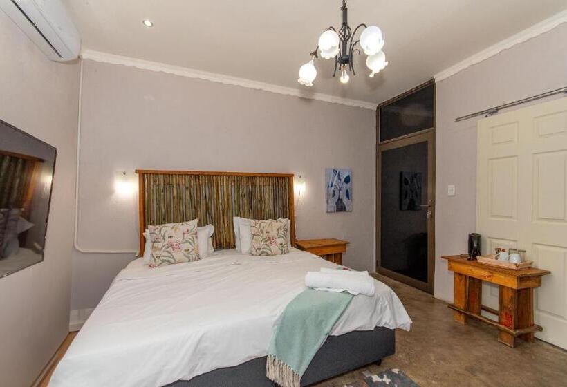 Номер Стандарт Вид на Сад, Woodpeckers Guest House