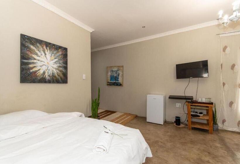 غرفة قياسية مطلّة علي الحديقة, Woodpeckers Guest House