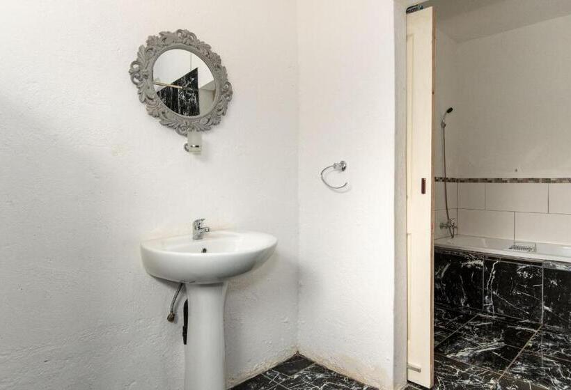 جناح عائلي, Woodpeckers Guest House