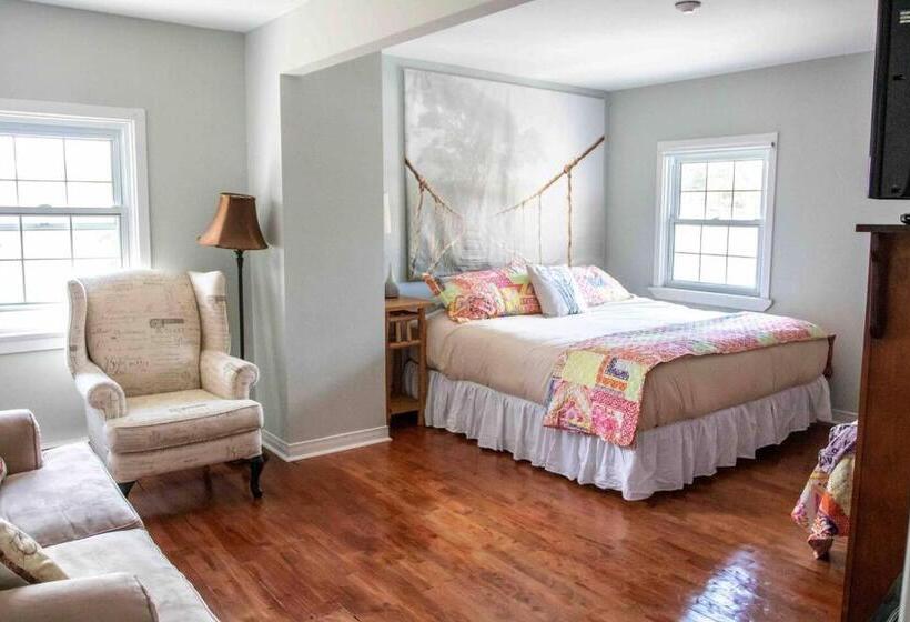 Номер Стандарт Индивидуальный, The Jypsy Inn   Journey Apartment Muskoka