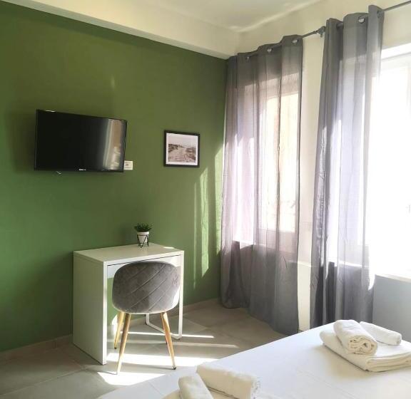 Delüks Oda, Istai Cagliari City Center Rooms