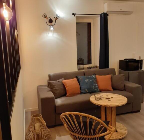 Family Suite, Charmes En Ville Le Charme Poétique