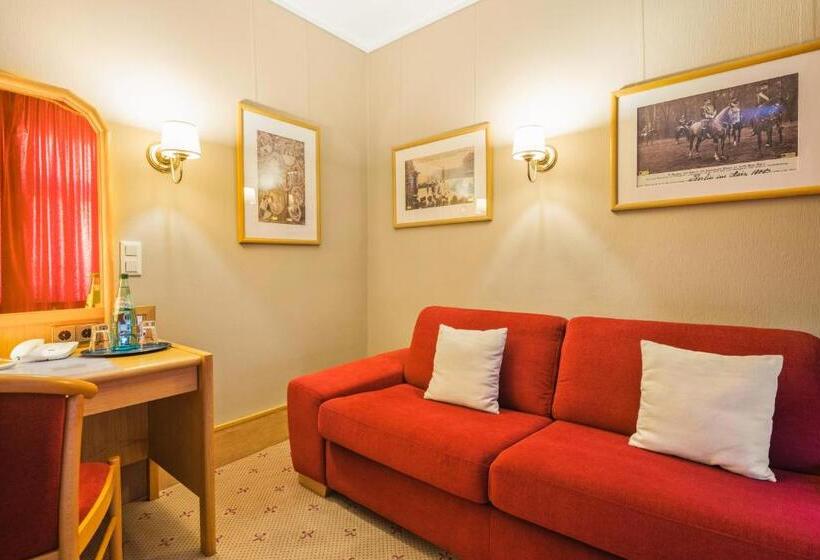 سوئیت کلاسیک, Kastanienhof