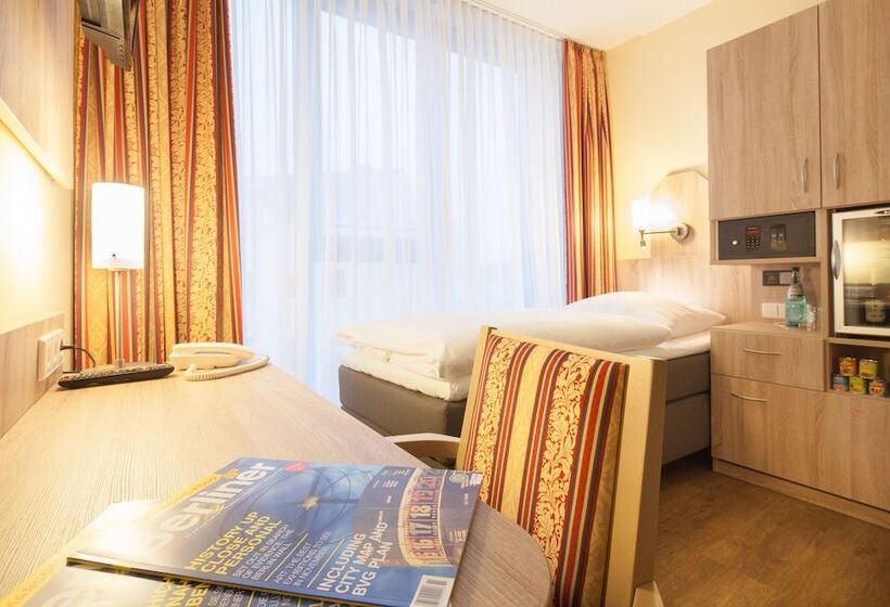 اتاق لوکس یک تخته, Kastanienhof