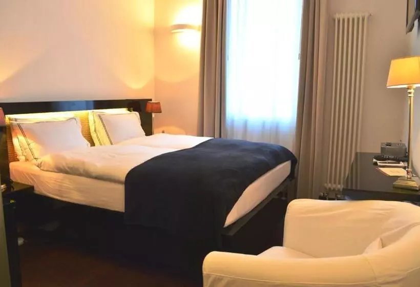エコノミールーム, Boutique Hotel La Rinascente