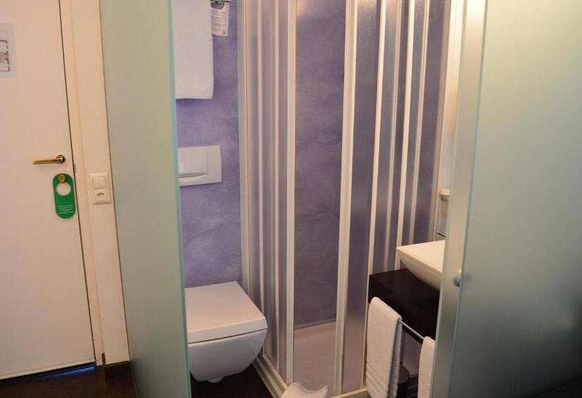 غرفة إقتصادية, Boutique Hotel La Rinascente