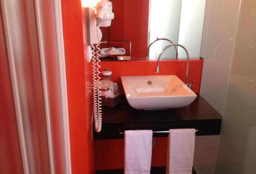 غرفة قياسية, Boutique Hotel La Rinascente