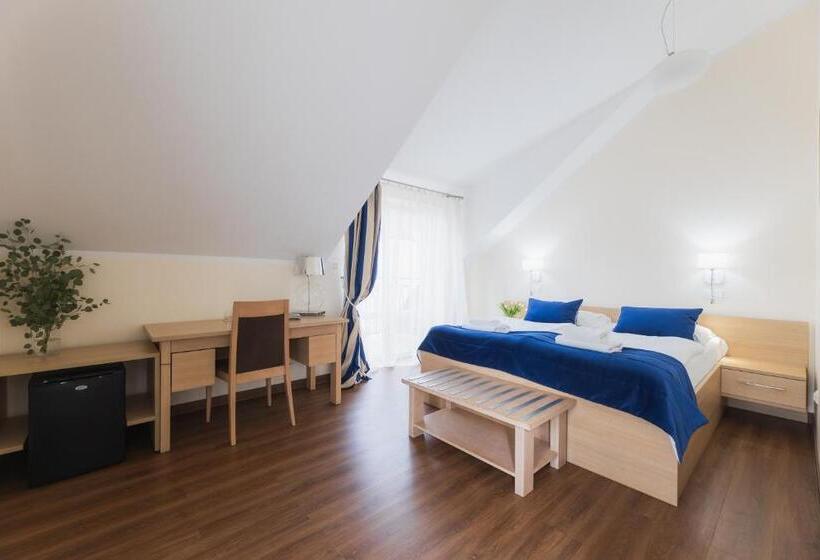 Семейный Полулюкс, H Villa Herkules